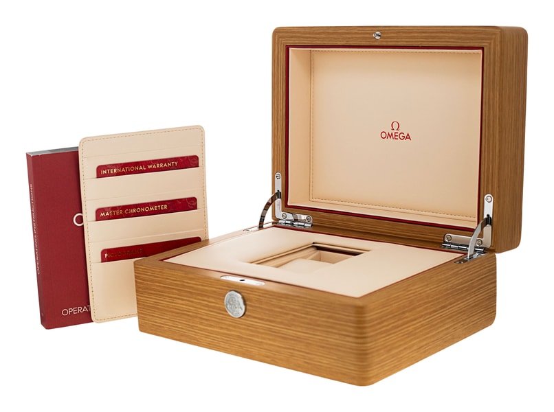 Omega Aqua Terra 150m Gents 220.12.41.21.02.002